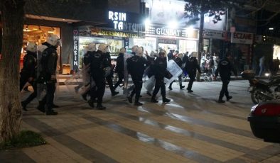 8 ilde izinsiz yürüyüş yapmak isteyenlere polis müdahale etti