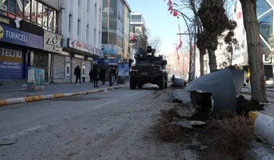 İki ilde gösteri ve yürüyüşler yasaklandı: Siirt Pervari’de sokağa çıkma yasağı