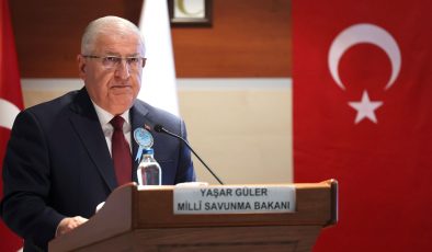 Milli Savunma Bakanı Güler, Harita Genel Müdürlüğünü ziyaret etti