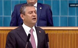 Özgür Özel’den sahipsiz sokak hayvanları düzenlemesine tepki: Öldürmek çözüm değil, kısırlaştırma kampanyası başlatılmalı