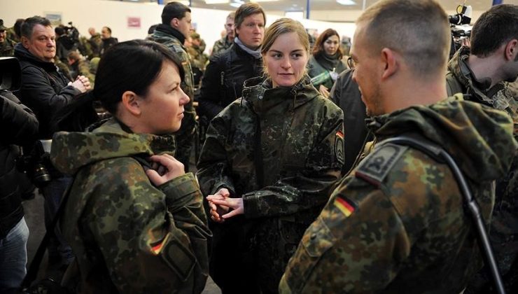 Almanya’da askerlik hizmetine ilişkin yeni düzenleme: 18 yaşına girenlere form gönderilecek