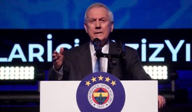 Aziz Yıldırım: “10 yıldır Fenerbahçe futbolda başarılı olamıyor”