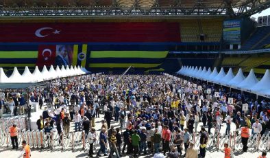 Fenerbahçe’de başkanlık seçimi için geri sayım: Aziz Yıldırım ve Ali Koç’un netleşen listelerinde kimler var?