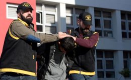 Adana’da “Garson bakar mısın” cinayeti: 3 sanığa 18’er yıl hapis cezası