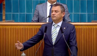 CHP’den maaş artışı eylemi