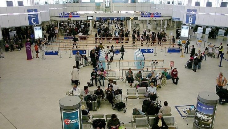 Havalimanlarında yeni dönem: Elle aramayı kabul etmeyen yolcu uçağa alınmayacak