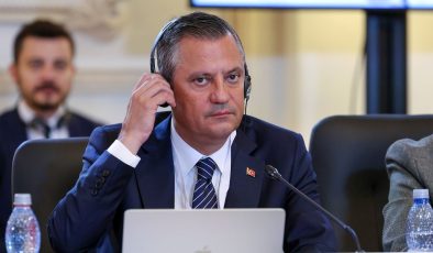 Özgür Özel: Türkiye’nin AB üyelik hedefi kağıt üzerinde bırakılamaz
