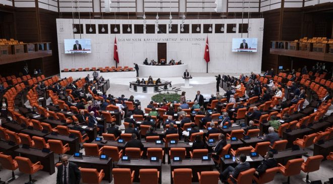 TBMM, yeni yasama döneminde 2 kritik kanun teklifini görüşecek