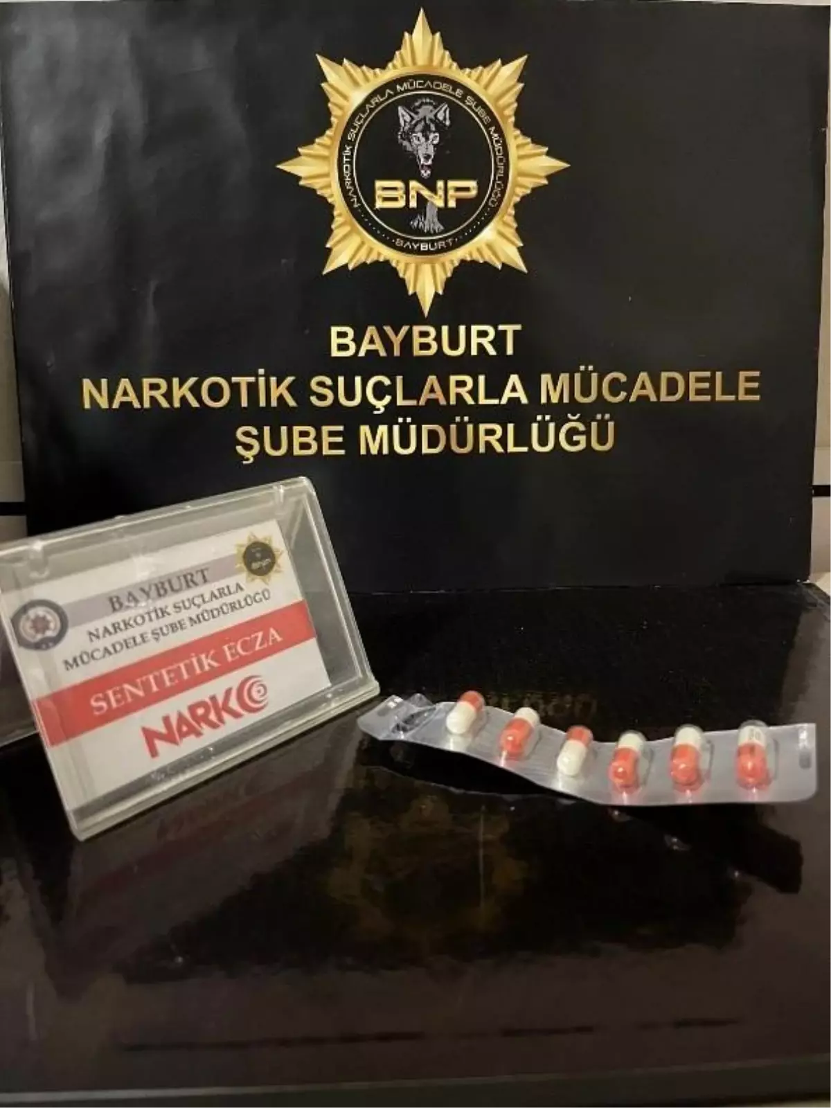Bayburt’ta Sentetik Hap Ele Geçirildi
