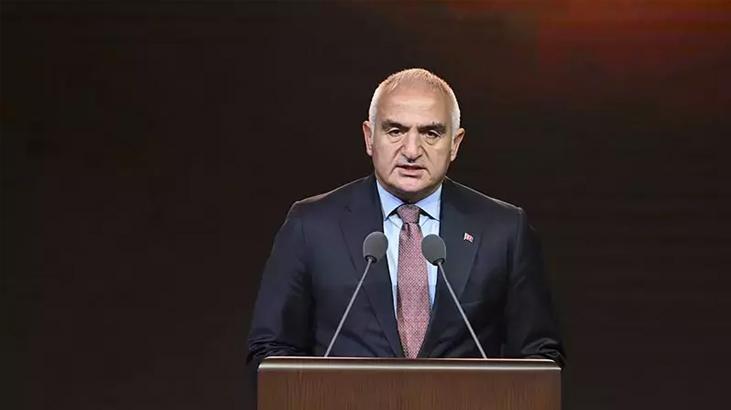 Bakan Ersoy’dan “Külliye’de Ramazan” paylaşımı! Vatandaşları davet etti